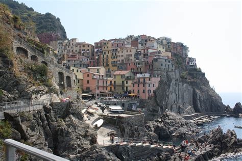 Vernazza Beach, Italy holiday accommodation: short-term house rentals ...