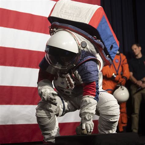 For NASA's New Suits, 'Mobility' Is The Watchword in 2021 | Space suit ...