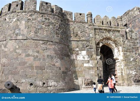 Devgiri Fort Entry Gate Of Grate Fort Minar. Top Fire Power Stock Photo ...