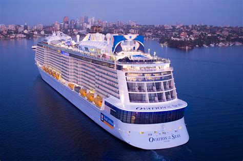 Ovation of the Seas - Royal Caribbean International - Kreuzfahrten 2022 ...