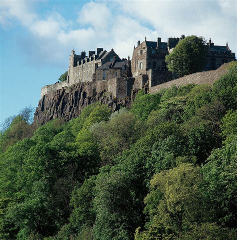 15 Interesting Facts About Stirling Castle | Amazing WTF Facts