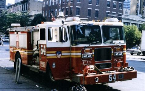 Fire Engines Photos - FDNY Engine 54 Seagrave