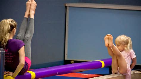 Toddlers Gymnastics: An Ultimate Guide for Parents Making Kids Gymnast