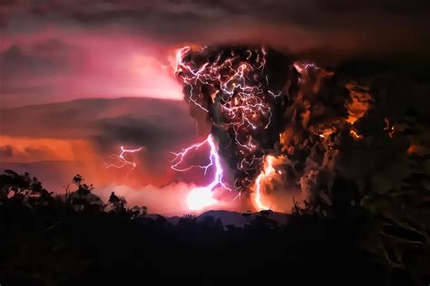 Cool Volcano Lightning Wallpaper | Volcano