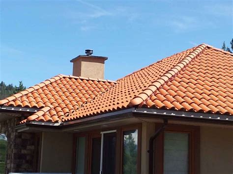 Why Clay Roof Tiles Are So Popular: The Pros and Cons