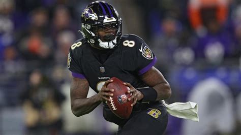 Lamar Jackson injury update: Ravens QB suffers knee sprain, 'week to ...