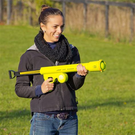 Best Dog Ball Launcher to use in a Park | iPetCompanion