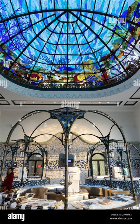 The new fish market inside Old Doha port (Mina District) interior shot ...