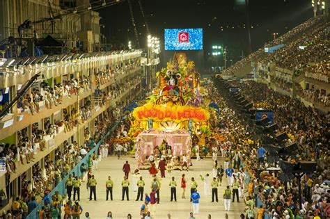 Culture Highlight: Celebrating Carnival in Brazil | AuPairCare