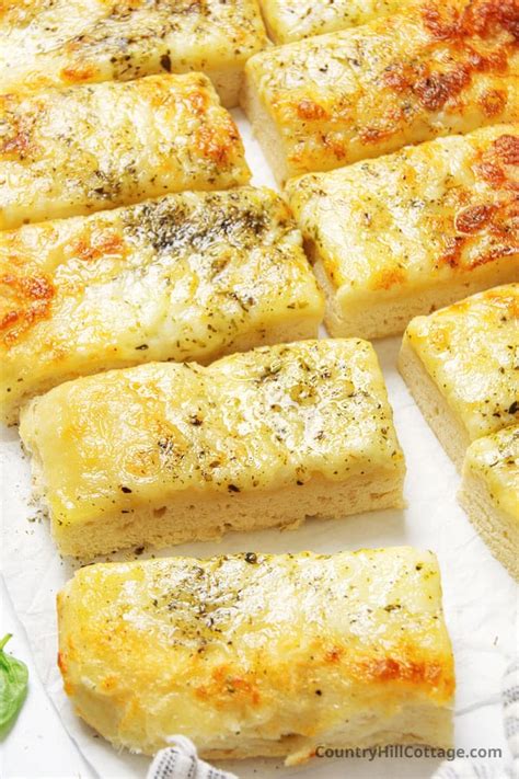 Little Caesars Italian Cheese Bread {Easy Recipe}