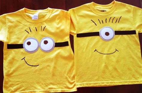 9 Super-Cute Crafts Starring Minions | Minion shirts, Diy minion ...