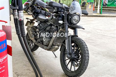 New Bajaj Triumph motorcycles spotted testing | Autocar India