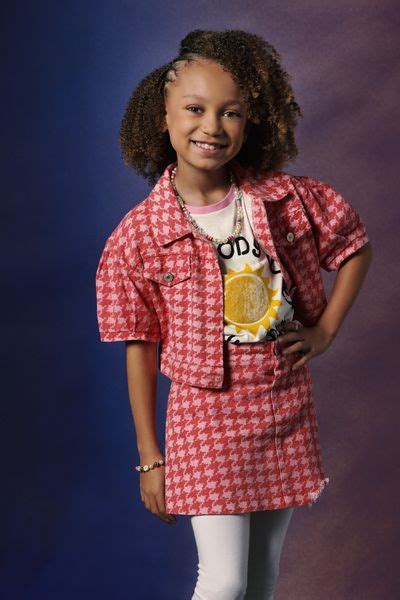 Alice Baxter | Raven's Home Wiki | Fandom