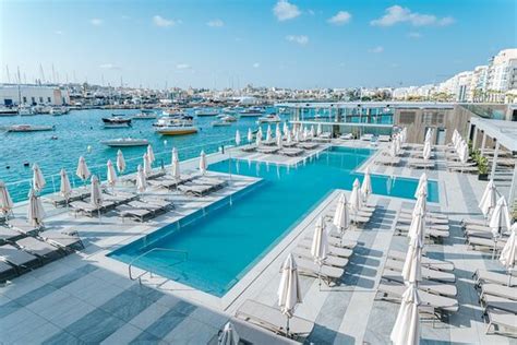 AZUR HOTEL BY ST HOTELS (AU$145): 2024 Prices & Reviews (Malta/Il Gzira ...