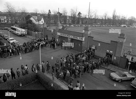 80s football fans hi-res stock photography and images - Alamy