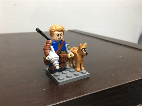 Fallout LEGO minifigure : r/lego