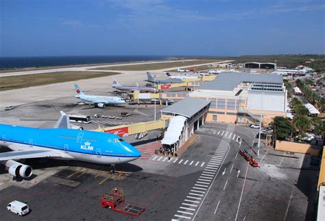 Caribbean Journal awards Curaçao International Airport the title ...