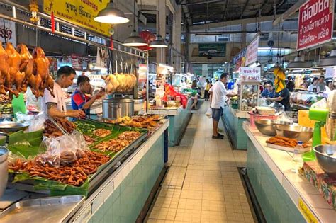 11 Best Chiang Mai Markets You Shouldn't Miss [2023] - Chef Travel Guide