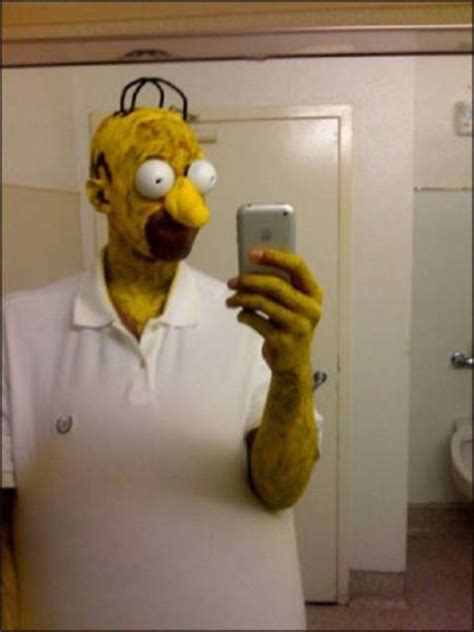 Cosplay Homer Simpson