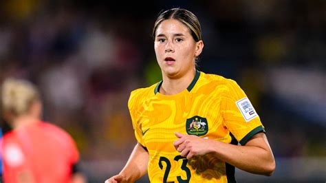 Matildas FIFA Women's World Cup star Kyra Cooney-Cross signs for ...