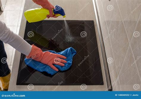 Induction Hob Cleaning Royalty-Free Stock Photography | CartoonDealer ...