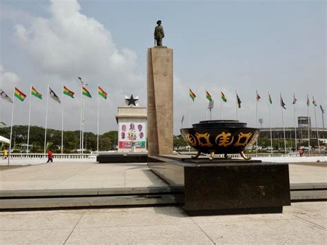 Ghana: Accra – Independence Square – Travel2Unlimited