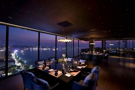 hilton-pattaya | Hotel room interior, Pattaya, Luxury restaurant