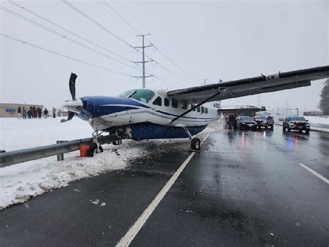 What Caused Southern Airways Express Flight To Make Emergency Landing ...