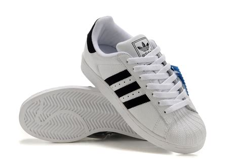 Christmas Wallpapers and Images and Photos: Latest Adidas Shoes , new ...