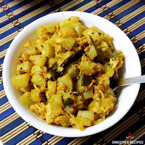 Bottle Gourd Curry Recipe - Swasthi's Recipes