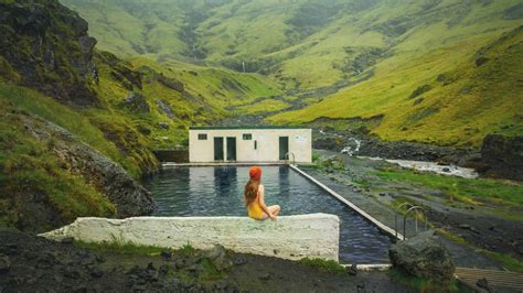 5 Things To Know Before Visiting Seljavallalaug Pool In Iceland ...