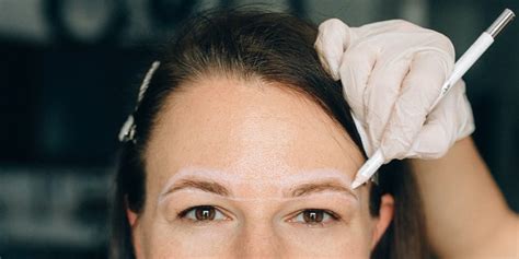 Eyebrow Transplant Procedure: Is It Safe? | HealthNews