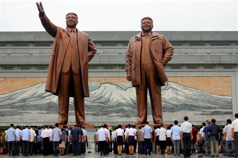 Grand Monument Mansu Hill Pyongyang North Korea | Worldwide Destination ...