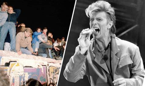 David Bowie YouTube video posted by German government in Berlin Wall ...