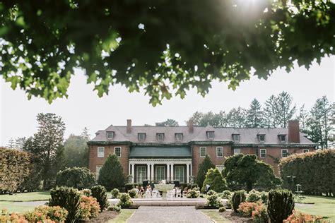 A colorful wedding at The Gardens at Elm Bank in Wellesley, MA