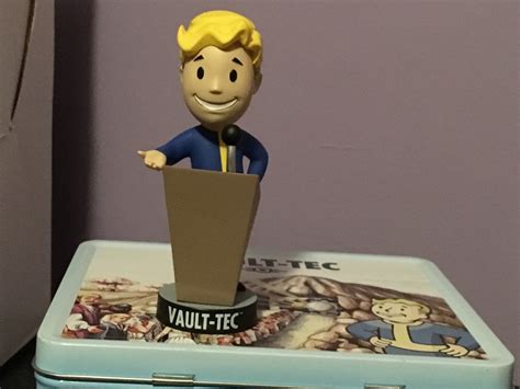 Vault Boy Bobblehead - Tumblr Gallery