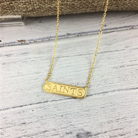 Saints Necklace 300 – Song Lily