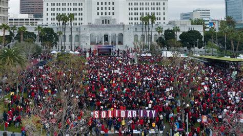 Strike by teachers, staff shuts down second largest school district in US