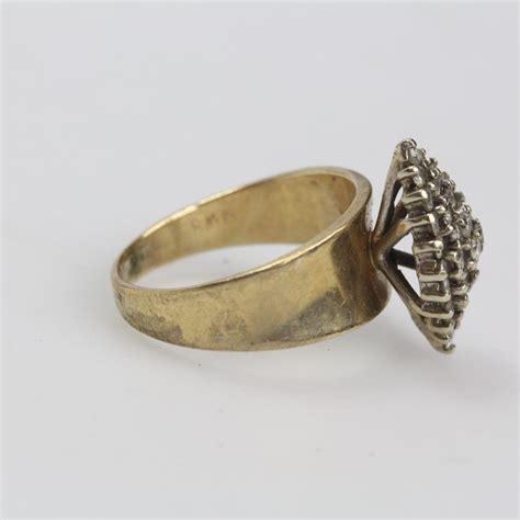 13k Gold 3.77g Ring With Diamonds | Property Room