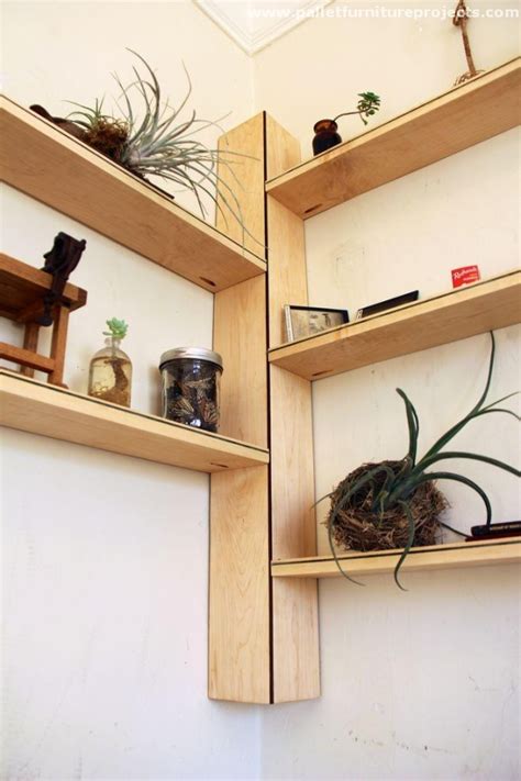 Pallet Corner Shelf Ideas | Pallet Furniture Projects.