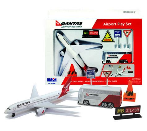 Qantas Toy Airport Playset Age 3+ RT8551