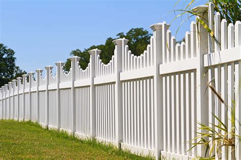 Vinyl Fences - Styles & Parts | Mr Fence It