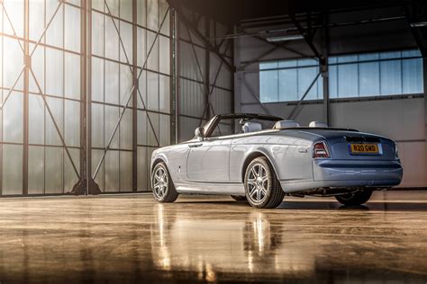 Rolls-Royce Phantom Drophead Coupe Review