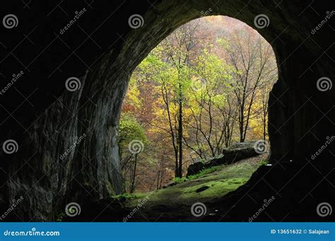 Cave Entrance Stock Photography - Image: 13651632