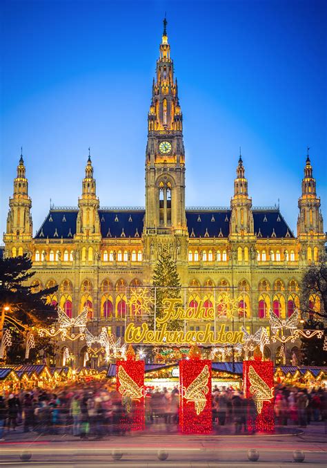 12 Best Christmas Markets In Europe To Visit This Year - Hand Luggage ...