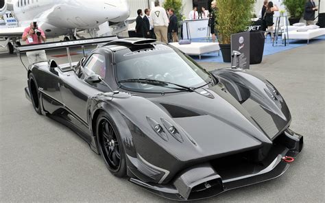 Not enough carbon on this Pagani Zonda R [2559 x 1599] : r/carporn