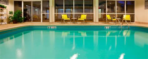 Evansville Hotel with Indoor Pool and Gym | Fairfield Inn Evansville West