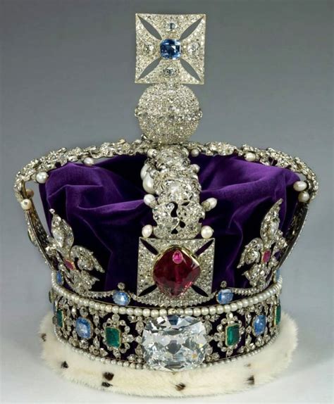 The Imperial State Crown, one of the Crown Jewels of the United Kingdom ...