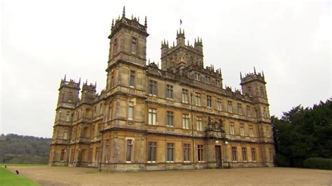 Airbnb offers overnight stay at Downton Abbey filming location - ABC7 ...