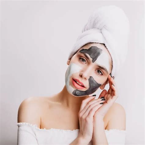 A Guide to Making Homemade Face Masks for Sensitive Skin